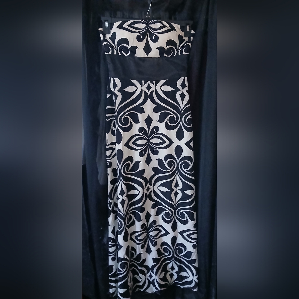 White House Black Market Strapless Dress Size 0
